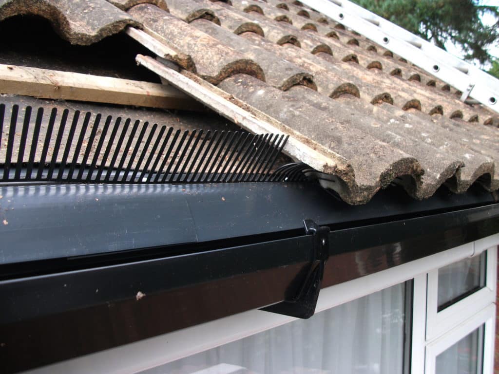 Eaves tray and birdcomb installtion on a tiled pitched roof